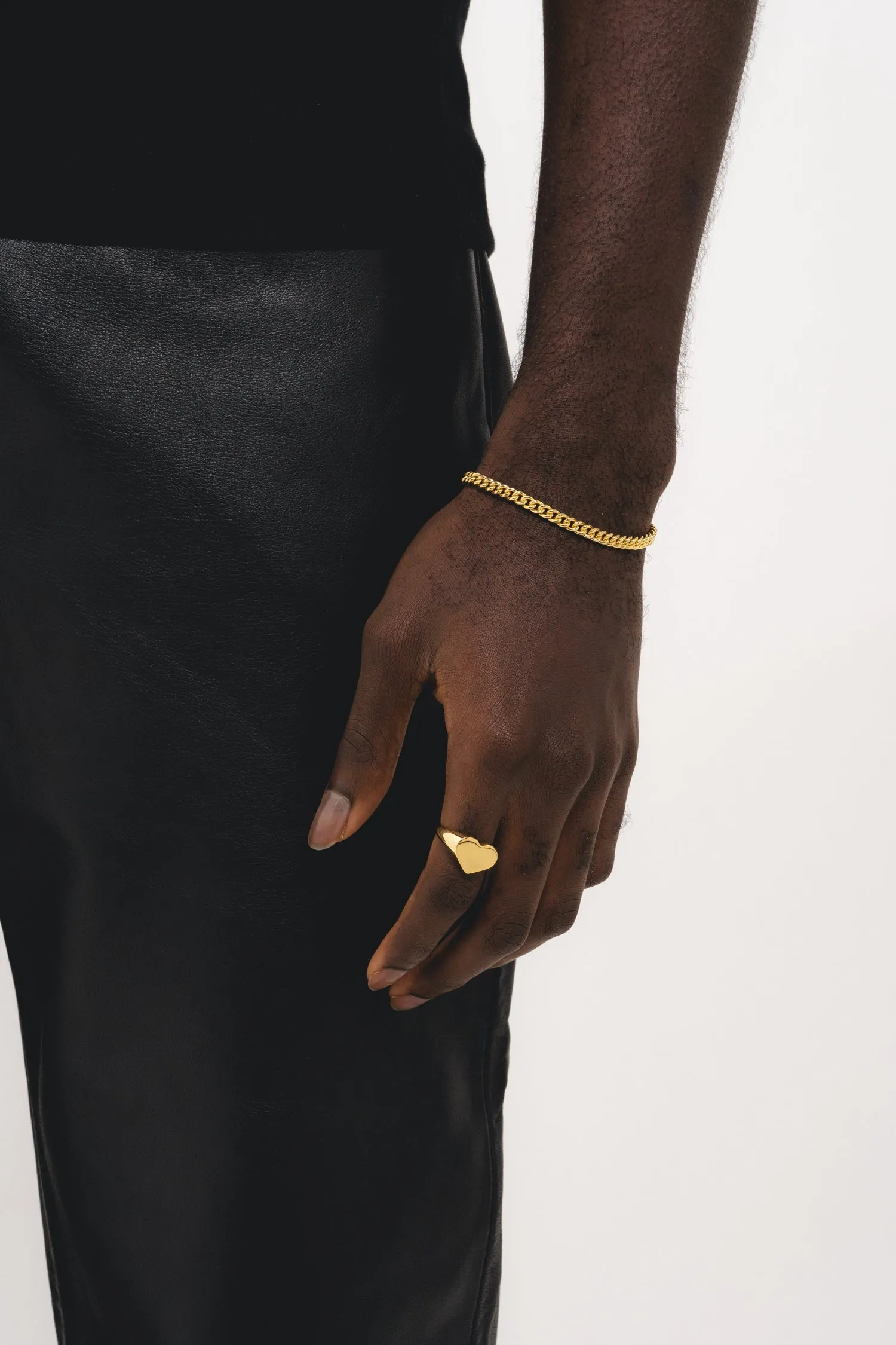 Curb Bracelet - Gold