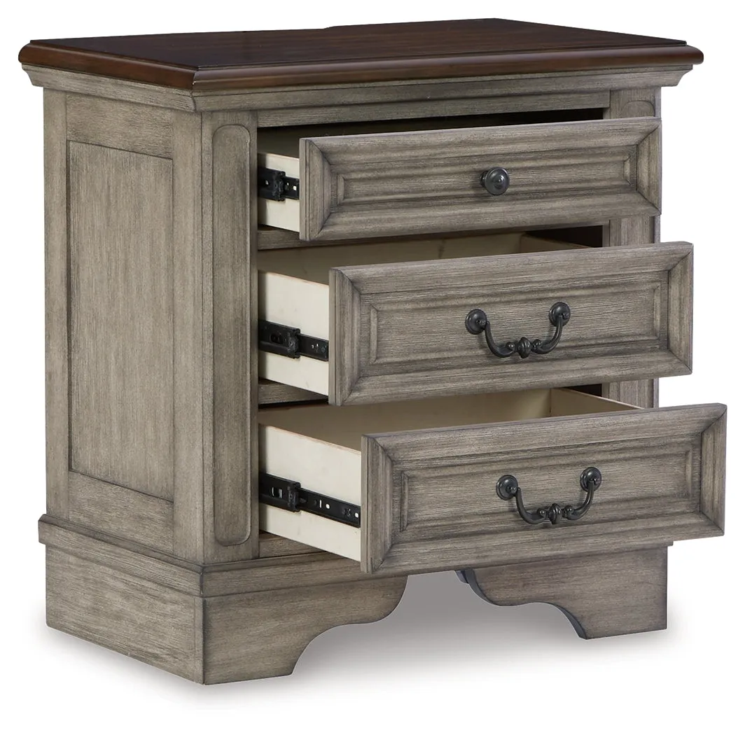 Lodenbay California King Panel Bed with Mirrored Dresser, Chest and Nightstand in Antique Gray