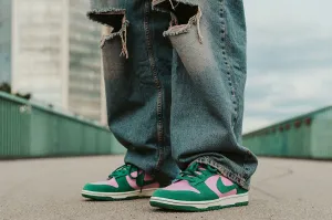 Nike SB Dunk Low - Medium Soft Pink | Malachite