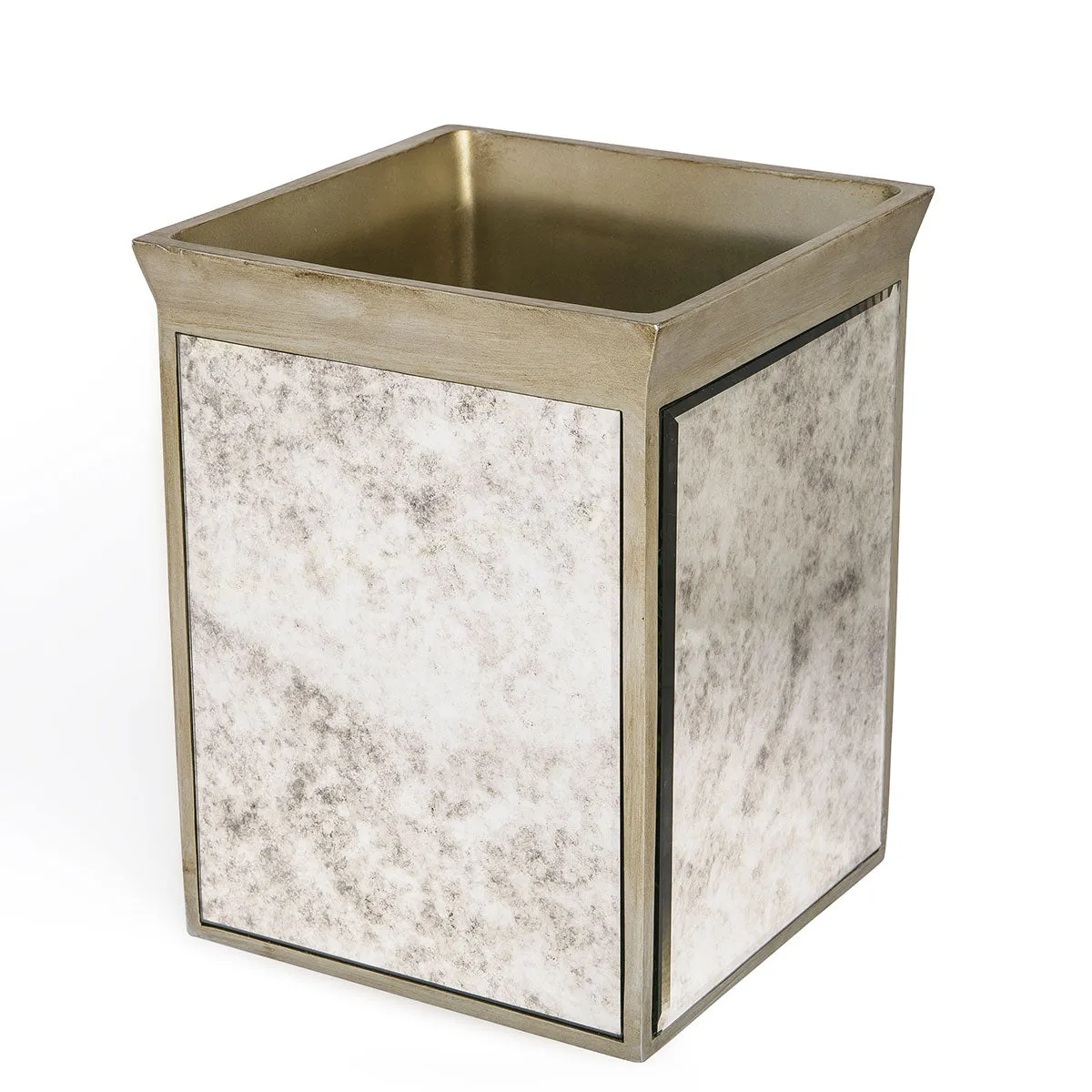 Palazzo Bath Accessories