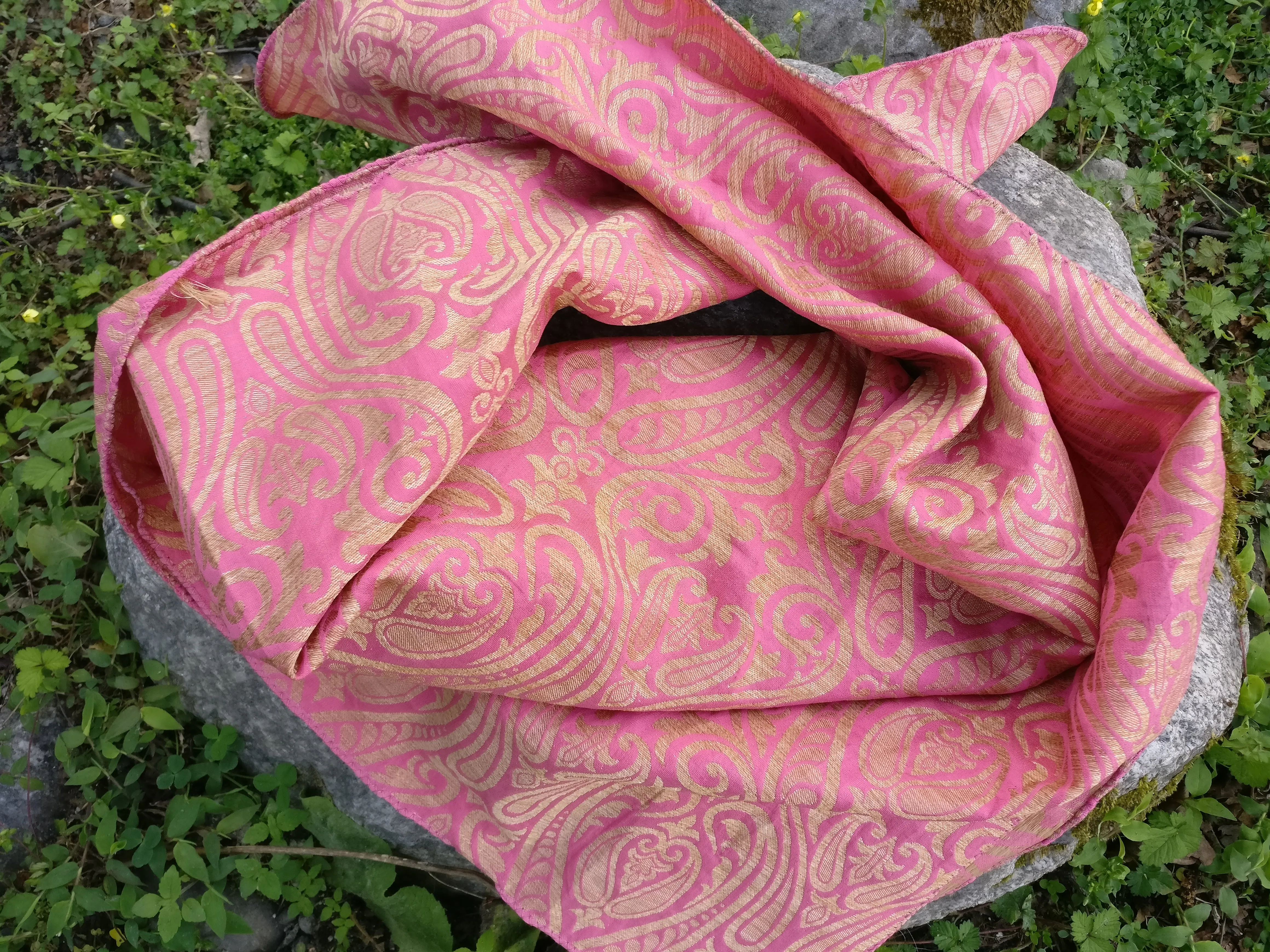 Rose Pink and Gold Scarf in Brocade Silk