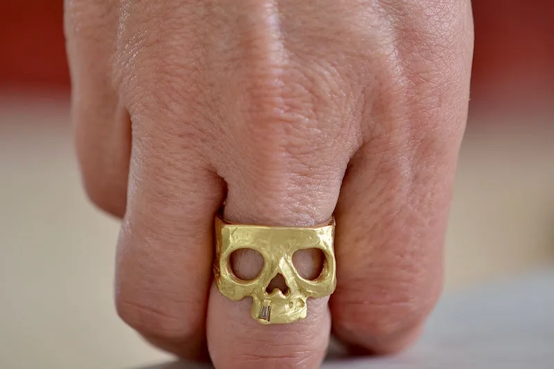 Snaggletooth Skull Ring
