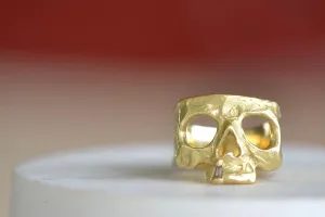Snaggletooth Skull Ring