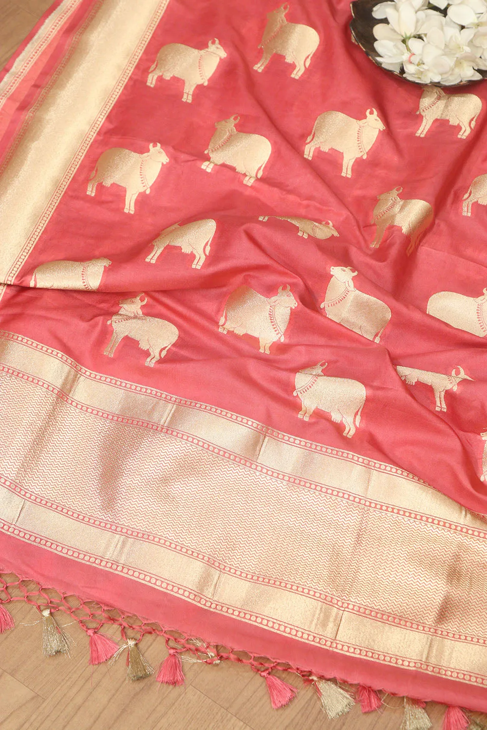 Stunning Pink Banarasi Silk Cow Design Dupatta - Elegant and Luxurious