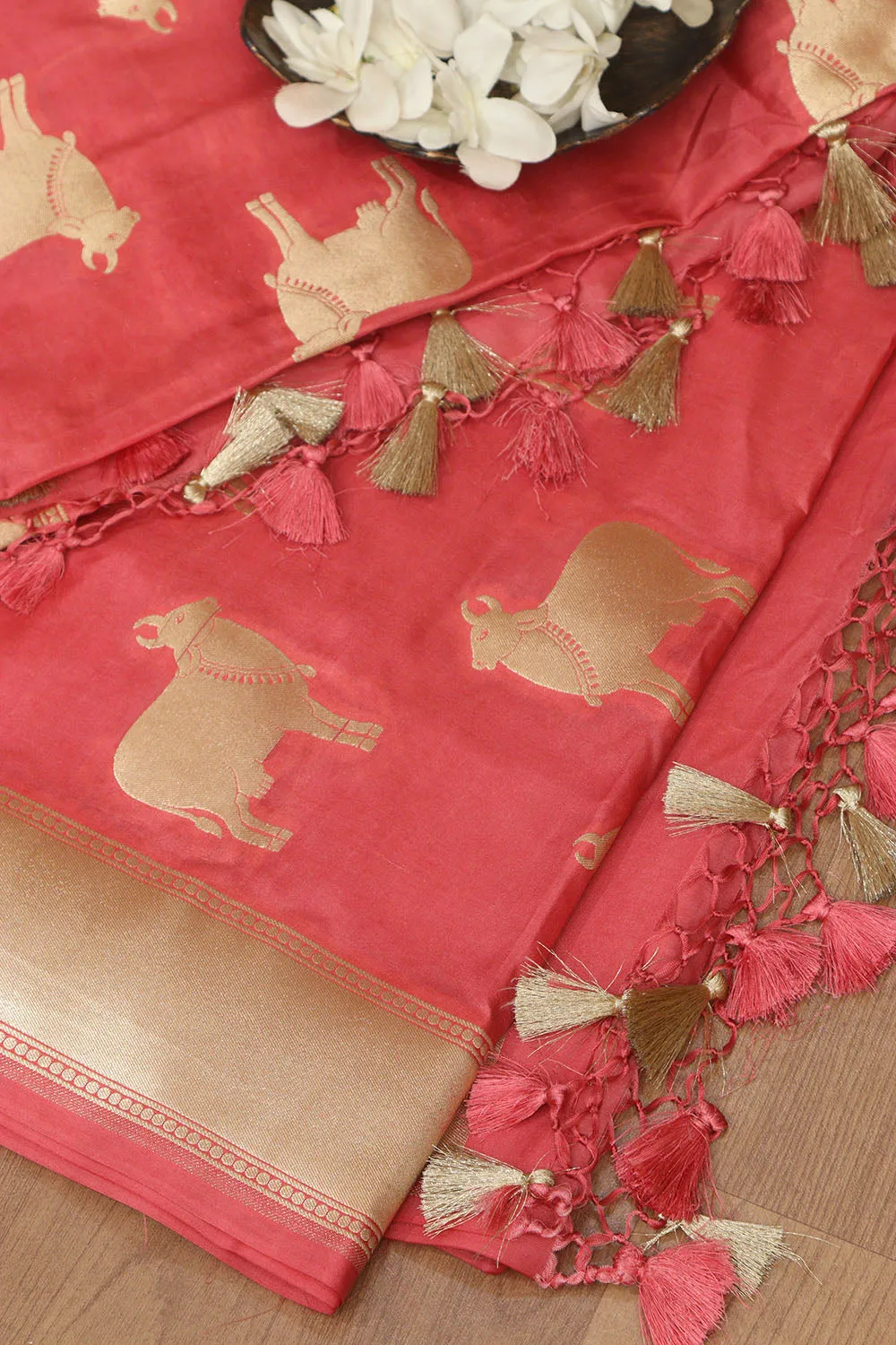 Stunning Pink Banarasi Silk Cow Design Dupatta - Elegant and Luxurious