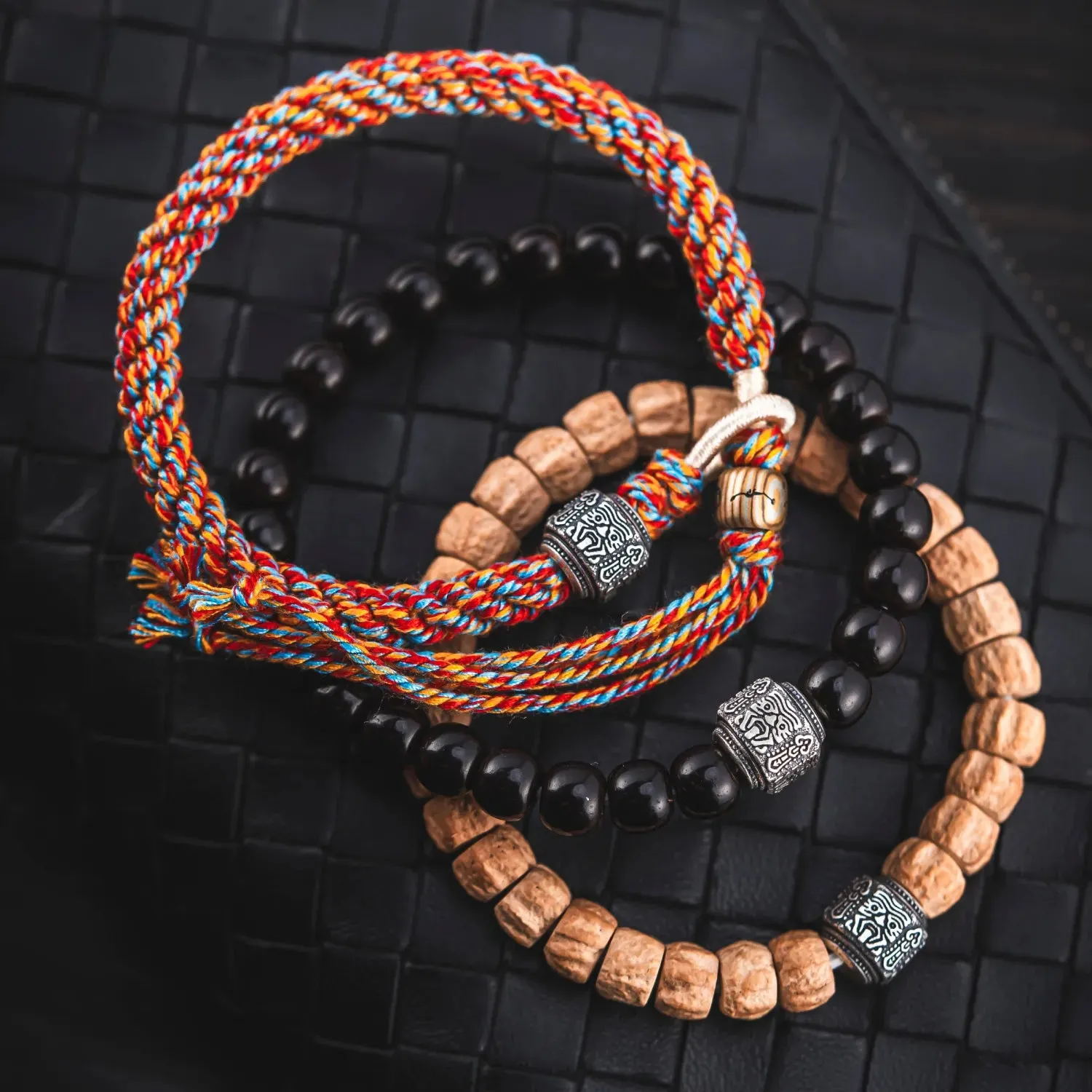 Tibetan Goddess of Wealth Bead